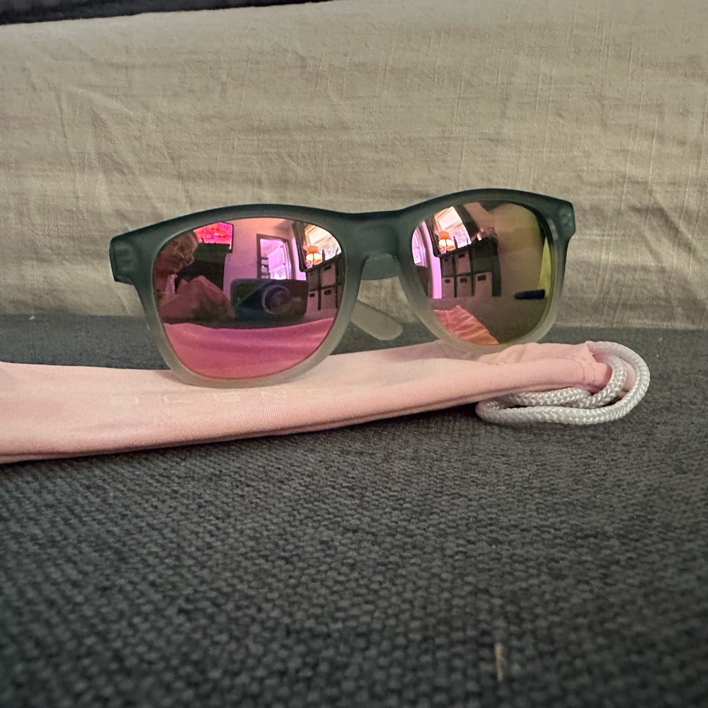 Blenders seaside charmer, sunglasses